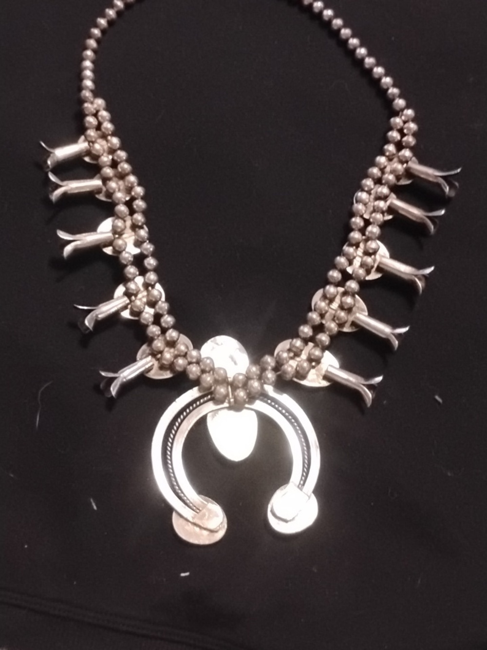 Beautiful Vintage Navajo Sterling Silver & Turquoise Squash Blossom Necklace - Picture 6 of 6